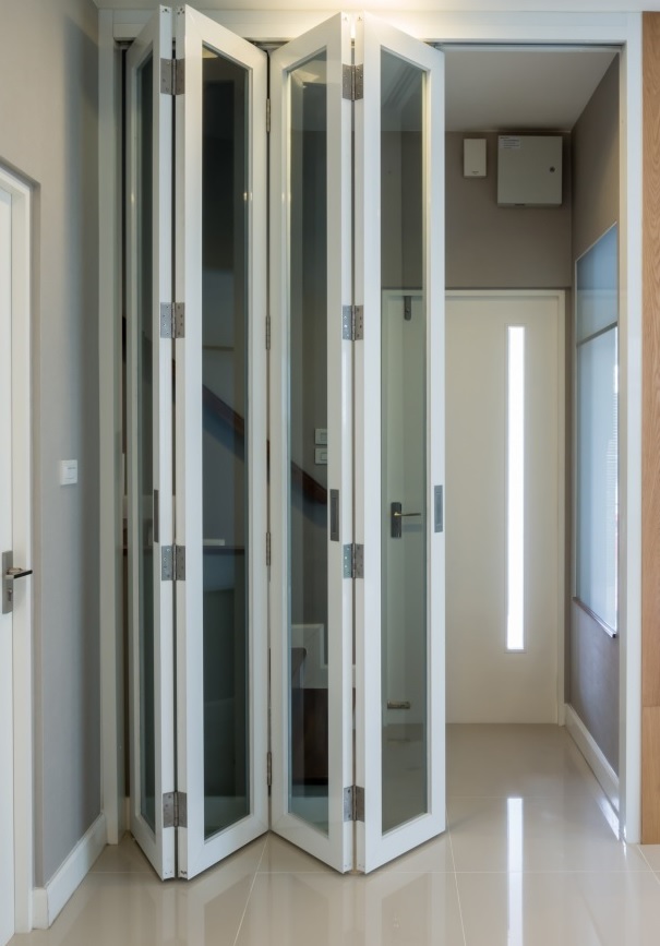 bifold door Perivale, UB6